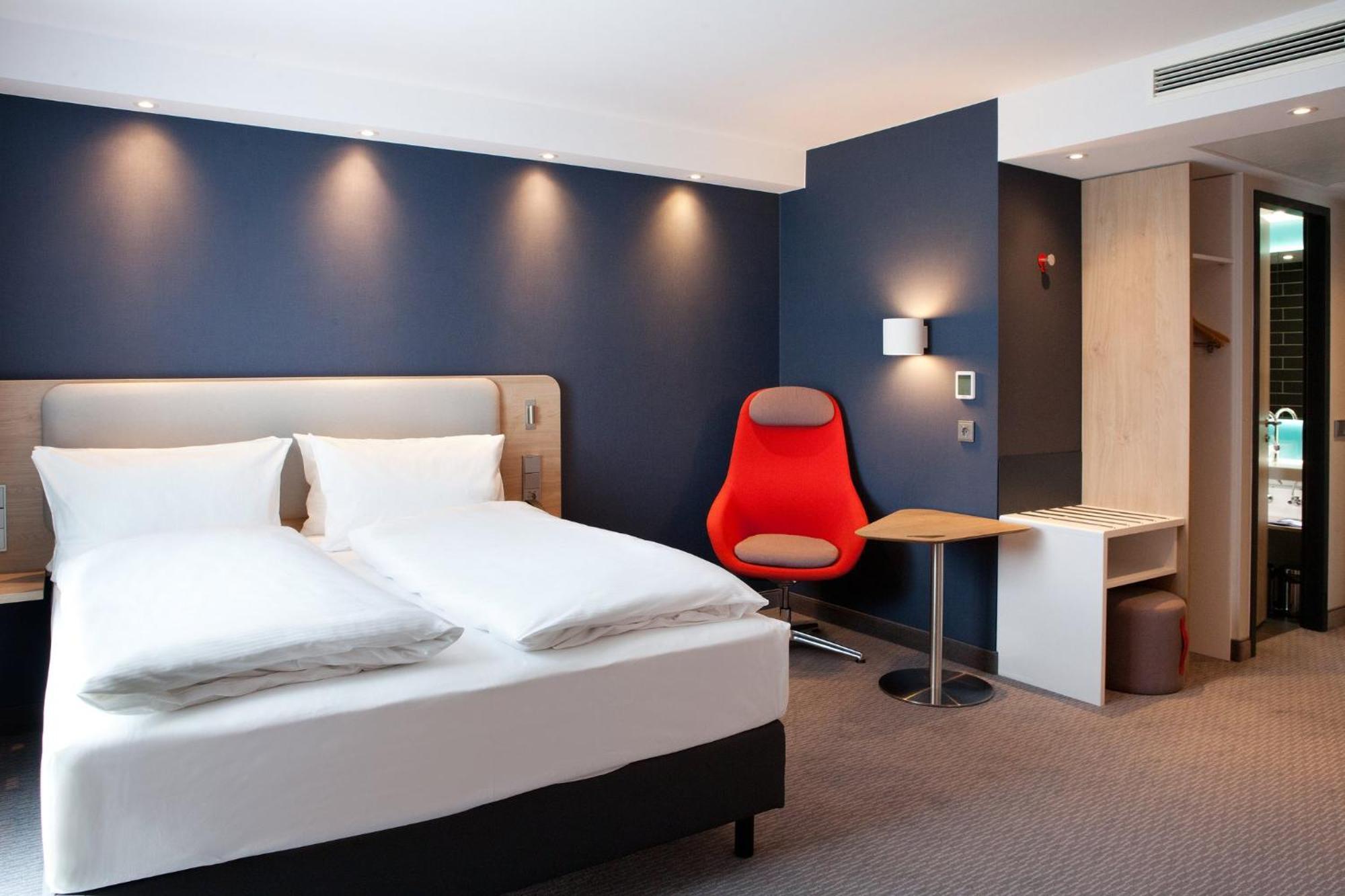 Express - Olympiapark By Ihg Hotel Munich